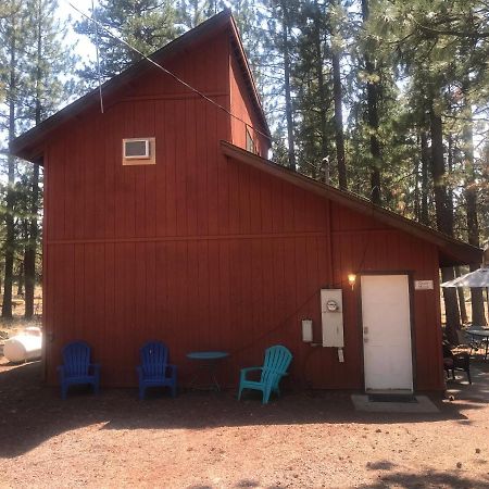 Cheerful 2-Bedroom Cottage Near Eagle Lake Susanville Exterior photo